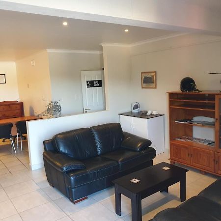 Chopper Corner Bed and Breakfast La Lucia Εξωτερικό φωτογραφία